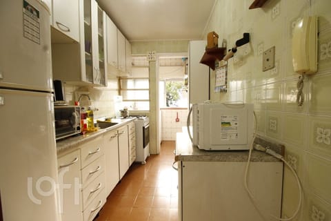 Image 3 - 240333